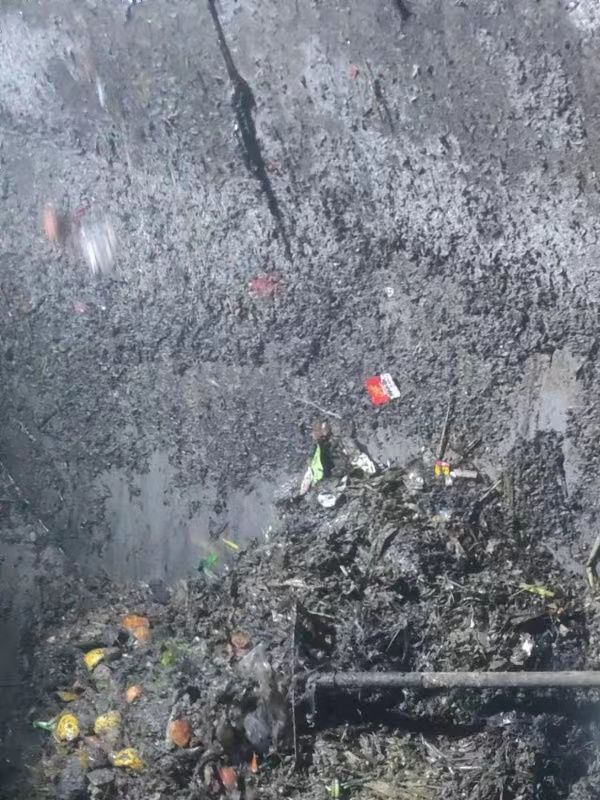 镇沅污水池清理